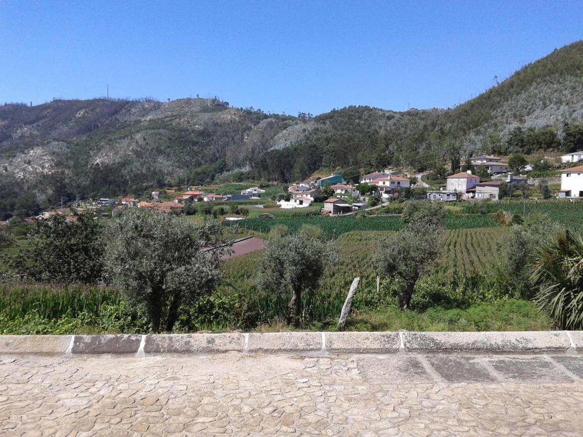 Palheiro - Casa De Ferias Mansores AroucaAgras エクステリア 写真